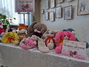 Выставка-распродажа работ ДПИ «Подарок любимым»